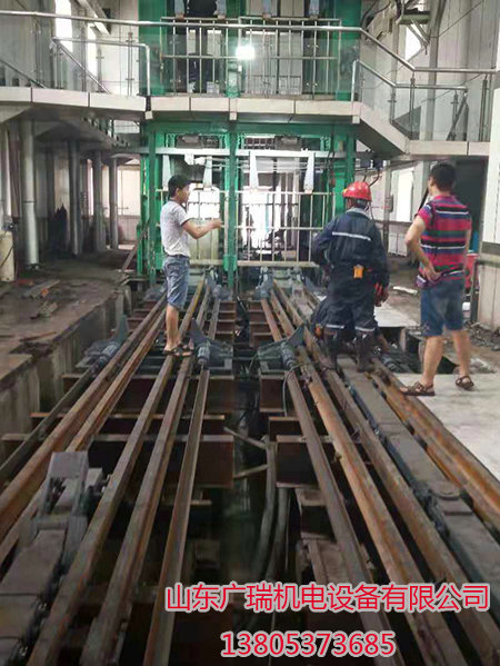 設備更換現場
